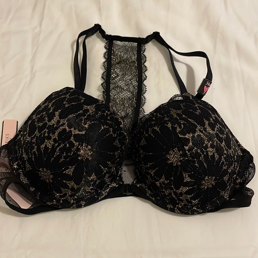 NWTs Victoria’s Secret bra